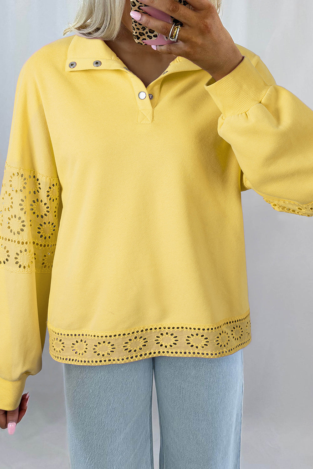 A Yellow Cream Embroidered Flower Patchwork Snap Buttons Pullover Sweatshirt