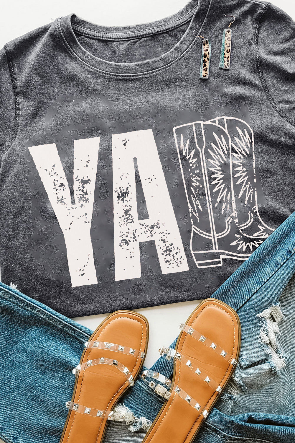 Gray YALL Boots Graphic Fashion Tee
