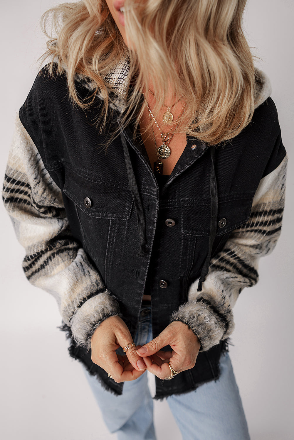 Black Patchwork Plaid Sleeve Frayed Hem Hooded Denim Jacket