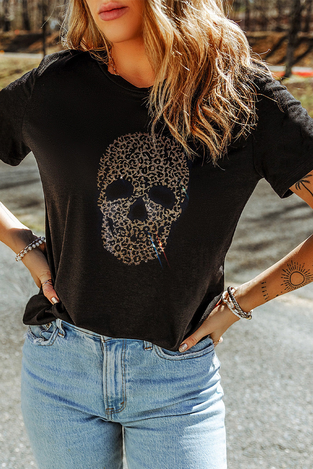 Black Rhinestone Leopard Skull Graphic Crewneck T Shirt