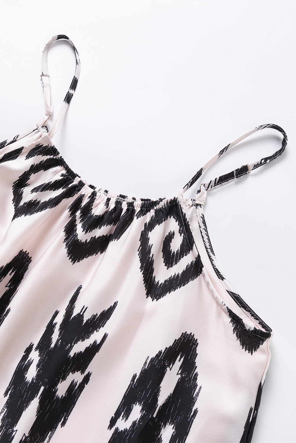 Black and White Geometric Printed Spaghetti Strap Sundress