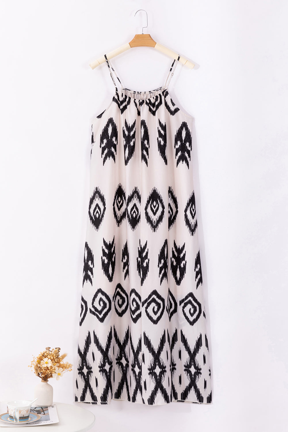 Black and White Geometric Printed Spaghetti Strap Sundress