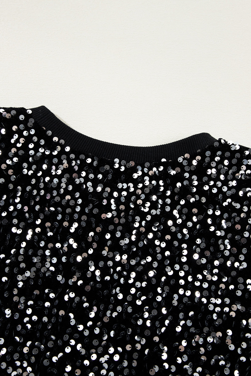 Black Sequined Crew Neck Cropped Sweatshirt