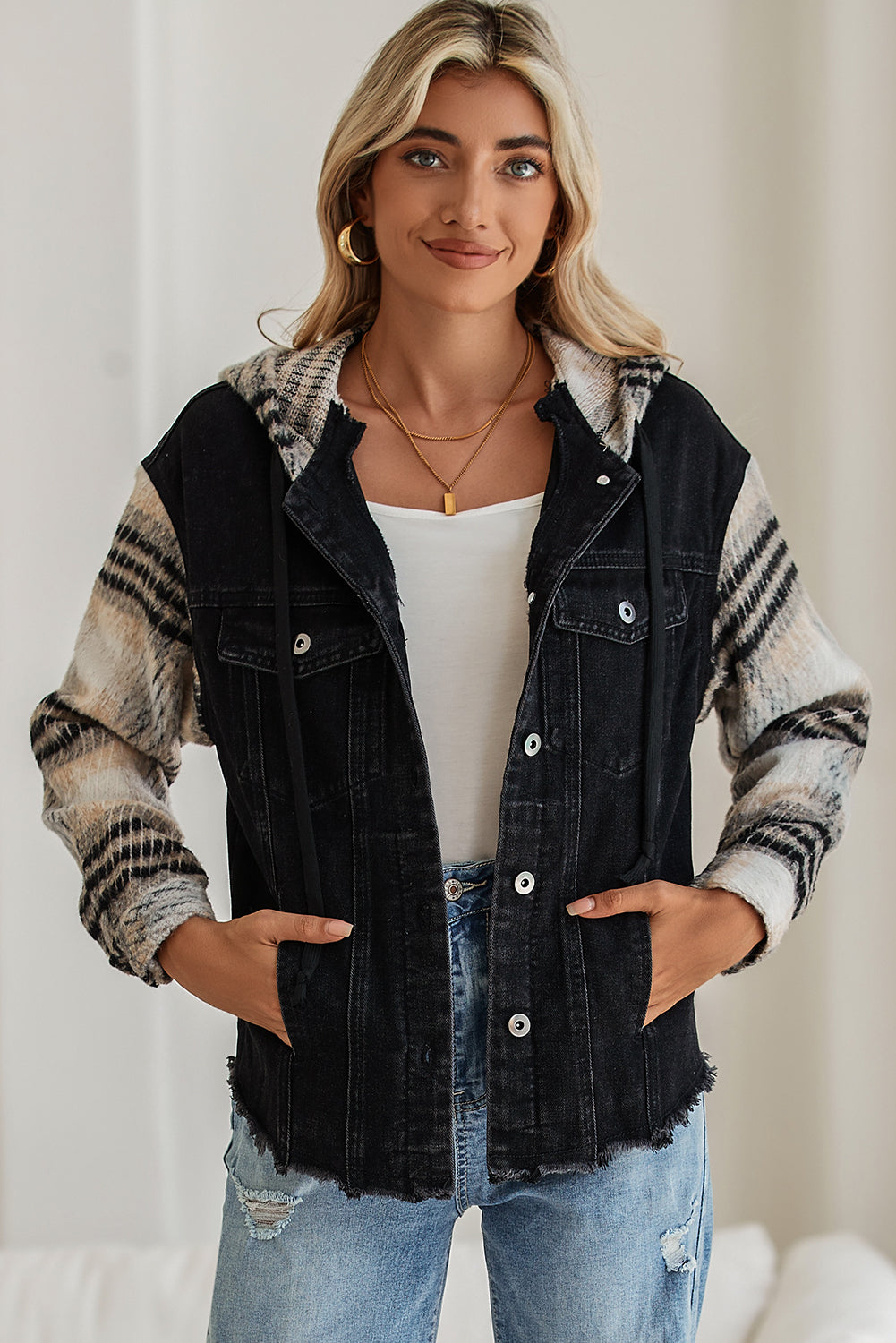 Black Patchwork Plaid Sleeve Frayed Hem Hooded Denim Jacket